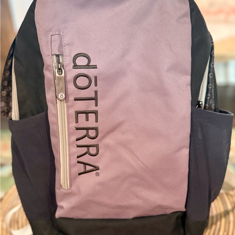 doTERRA Women's Backpack in Purple and Black